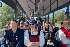 26-04-26-08-33-07-6916