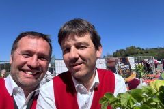 26-04-26-08-33-08-31984412